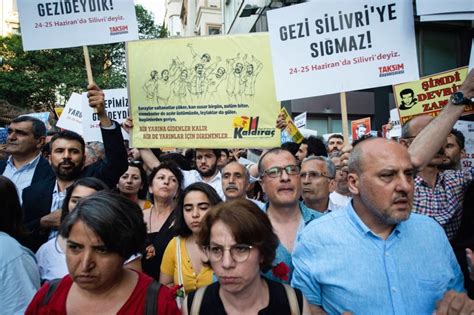  Gezi Park Protests: การประท้วงที่สั่นสะเทือนจักรวรรดิออตโตมันสมัยใหม่